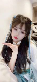 号舱房的女人